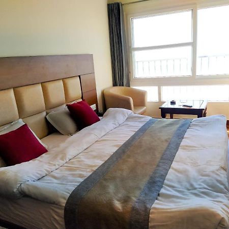 Hotel Samrat, موسوري المظهر الخارجي الصورة