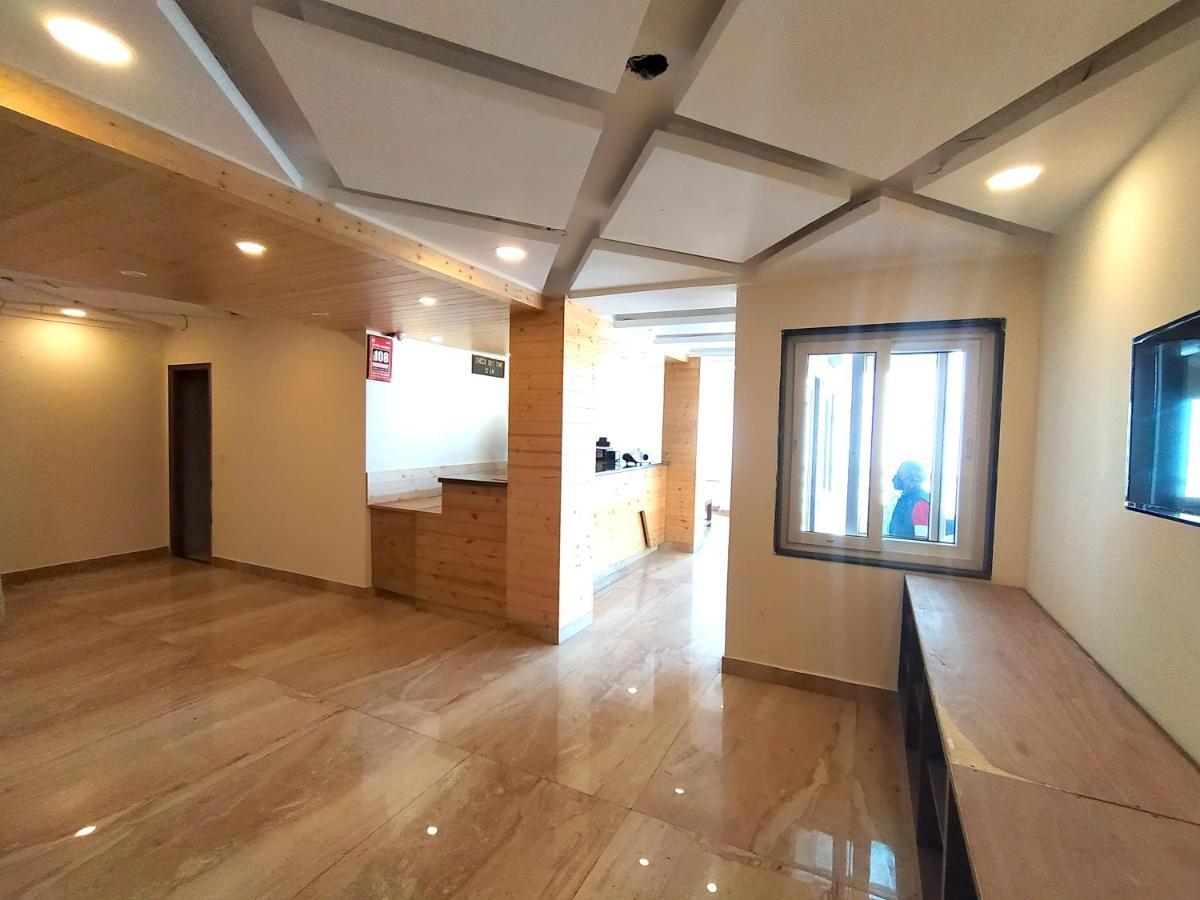 Hotel Samrat, موسوري المظهر الخارجي الصورة