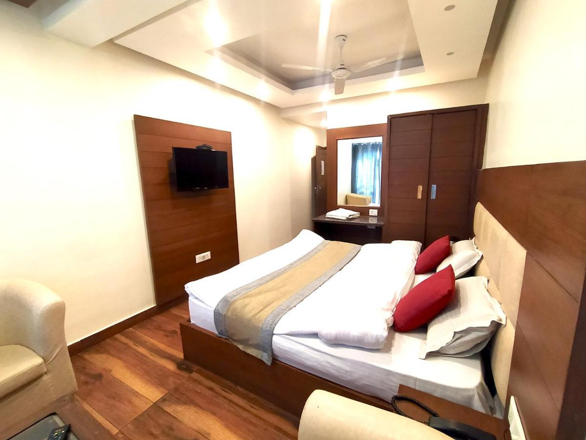 Hotel Samrat, موسوري المظهر الخارجي الصورة